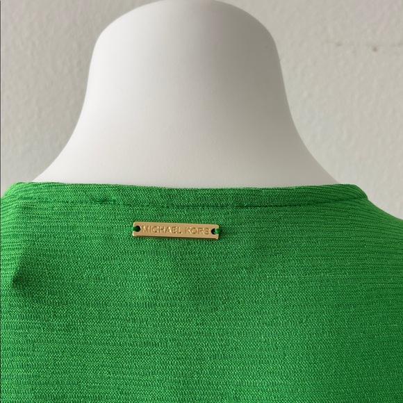Michael Kors Green Top with Gold Accent - Picture 6 of 9